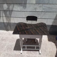 نیمکت دانش اموزی