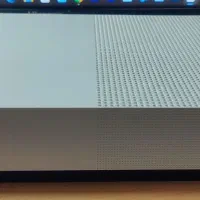 ایکس باکس وان اس یک دسته با کینکت