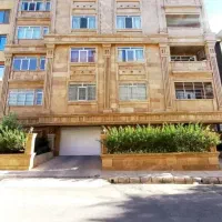 زیرزمین مسکونی یا کارگاهی