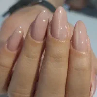 کاشت ناخن