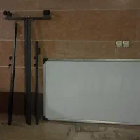 تخته وایت برد ۱۰۰*۱۵۰ در حد نو