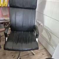 صندلی و میز