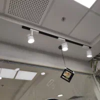 فروش لامپ و ریل برا ویترین مغازه (فورری)