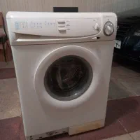 لباسشویی کندی ایتالیایی