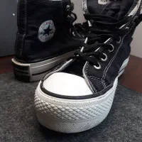 کتانی All Star