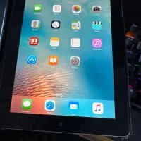 iPad 2 wifi|تبلت|مشهد, ولیعصر (شهرک غرب)|دیوار