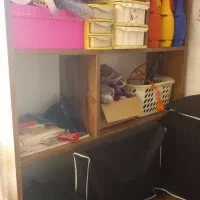 میز تحریر وکامپیوتر