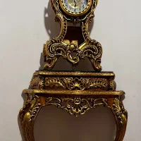 ساعت رومیزی