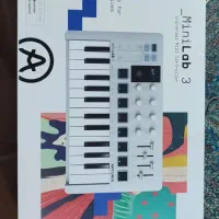 میدی کنترلر Arturia minilab3 در حد نو