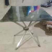 میز شیشه ای