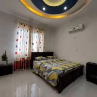 خدمتکار منزل