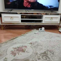 میز تلویزیون در حد نو