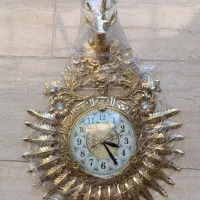 ساعت دیواری و پرفروش
