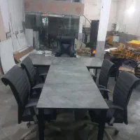 میز کنفرانس و مدیریت
