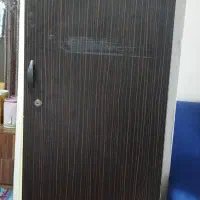 کمد لباسی