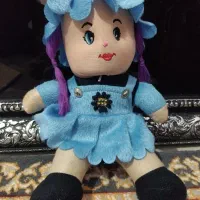 عروسک دخترانه