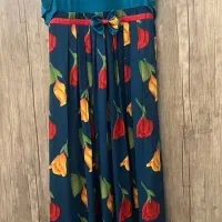 پیراهن|لباس|مشهد, هفت تیر (آب و برق)|دیوار