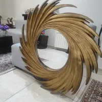 آینه دکوراتیو