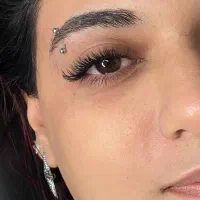 آموزش و خدمات اکستنشن مژه