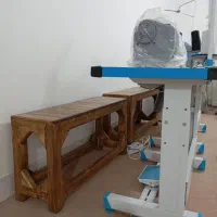 نیمکت چوبی