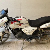 موتور آپاچی پارکینگی