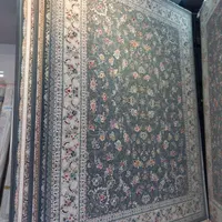یک عدد فرش دوازده متری