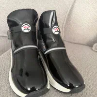 بوت مشکی ورنی