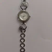 ساعت دخترانه رومانسون