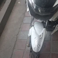 اپاچی ۱۸۰ مدل ۹۵
