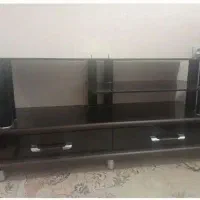 زیر تلویویزن