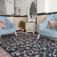 مبل ۷ نفره همراه با سه عدد جلو مبلی و اینه کنسول