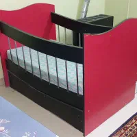 تخت نوزاد