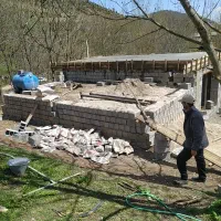 زمین-کوهستانی-مسکونی