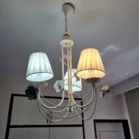 لوستر سه شاخه فلزی اتاق خواب همراه دیوارکوب و لامپ