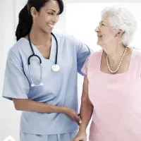 استخدام نیرو برای پرستاری از سالمند
