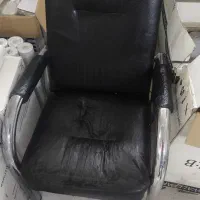صندلی انتظار در حد