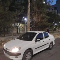 پژو ۲۰۶ صندوق دار v8 موتور tu5 مدل ۱۳۹۳