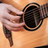 آموزش تضمینی و تخصصی گیتار در کمترین زمان با تخفیف