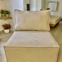 مبل تک میزبان تمام پارچه با کوسن کاملا نو و مدرن