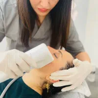 انجام بهترین تکنیک هایفو تراپی در کلینک زیبایی