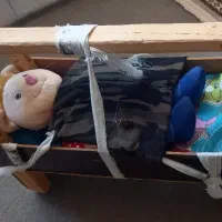 فروش گهواره کودکانه با عروسک و وسایل داخلش