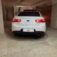 کیا سراتو کوپه فول شیفتردار بدون رنگ