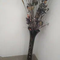 گل وگلدان