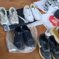 کفش اسپورت و دخترانه چند جفت