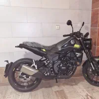 بنلی لئونجینو ۲۵۰