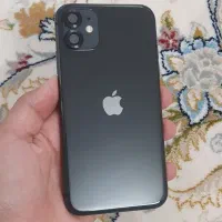 ایفون 11 نرمال تمیز