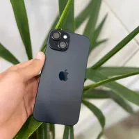ایفون 15نرمال رنگ مشکی تیتانیوم