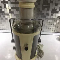 آبمیوه گیری ریچموند