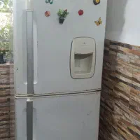 یخچال وفریزر درفومن