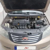 جیلی طلایی ۲۰۱۳ دنده ای بیرنگ